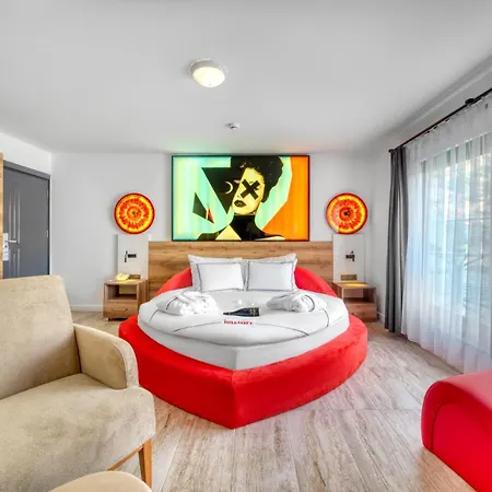 Illusion & Clubhotel - Adults Only Отель 3*