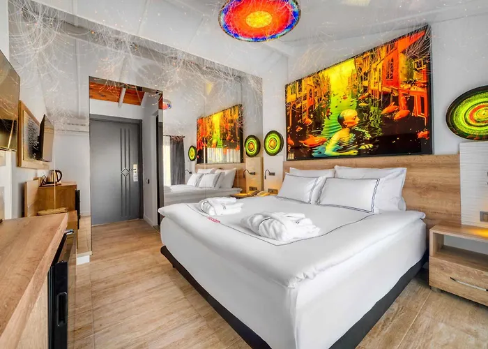 Hotel Illusion & Clubhotel - Adults Only 3*