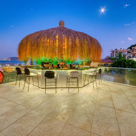 Illusion & Clubhotel - Adults Only Hotel 3*