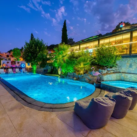 Illusion & Clubhotel - Adults Only Hotel