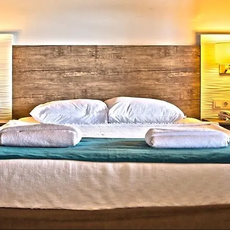 Illusion & Clubhotel - Adults Only Hotel 3*